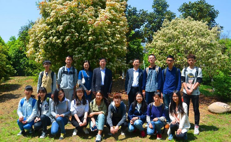 sc_211550_002105.jpg 201642114234880.jpg